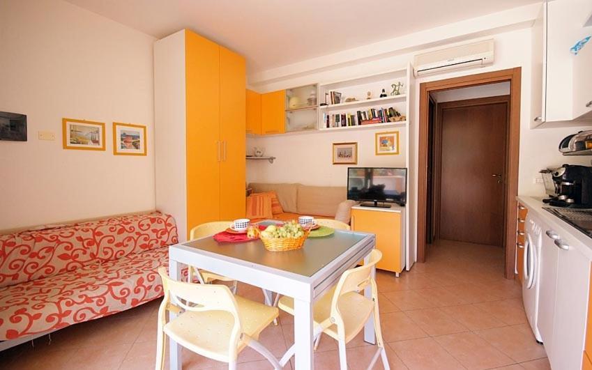 Residence Rex Lo Scoglietto Punta Ala Luaran gambar